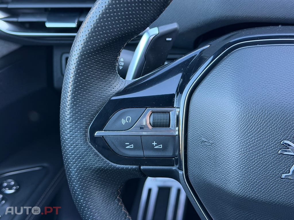 Peugeot 3008 1.6 Hybrid GT e-EAT8