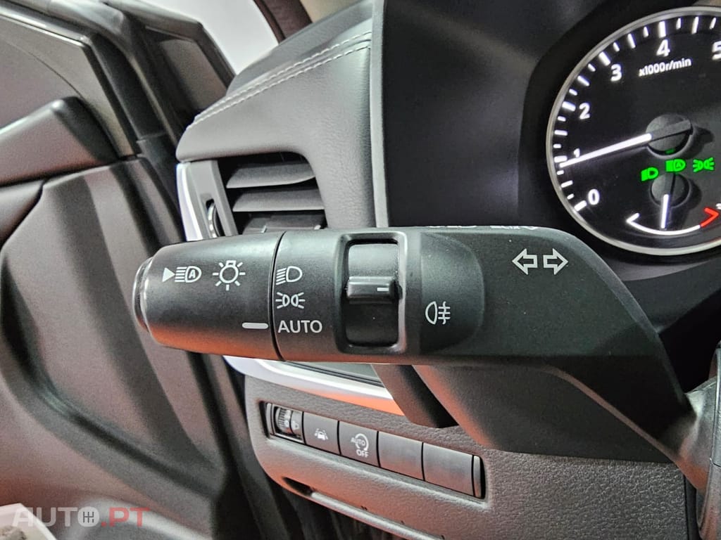 Nissan Qashqai 1.3 Mild Hybrid Business