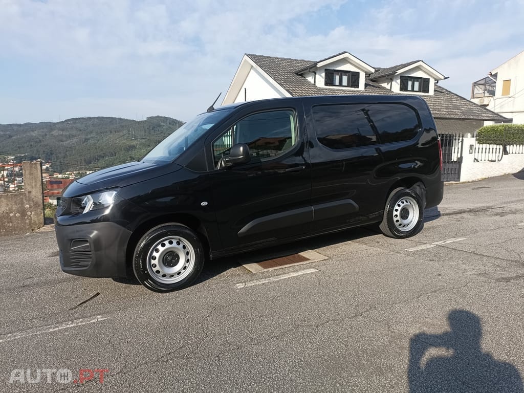 Peugeot Partner 1.5 BlueHdi Longa 2023 23.000Km