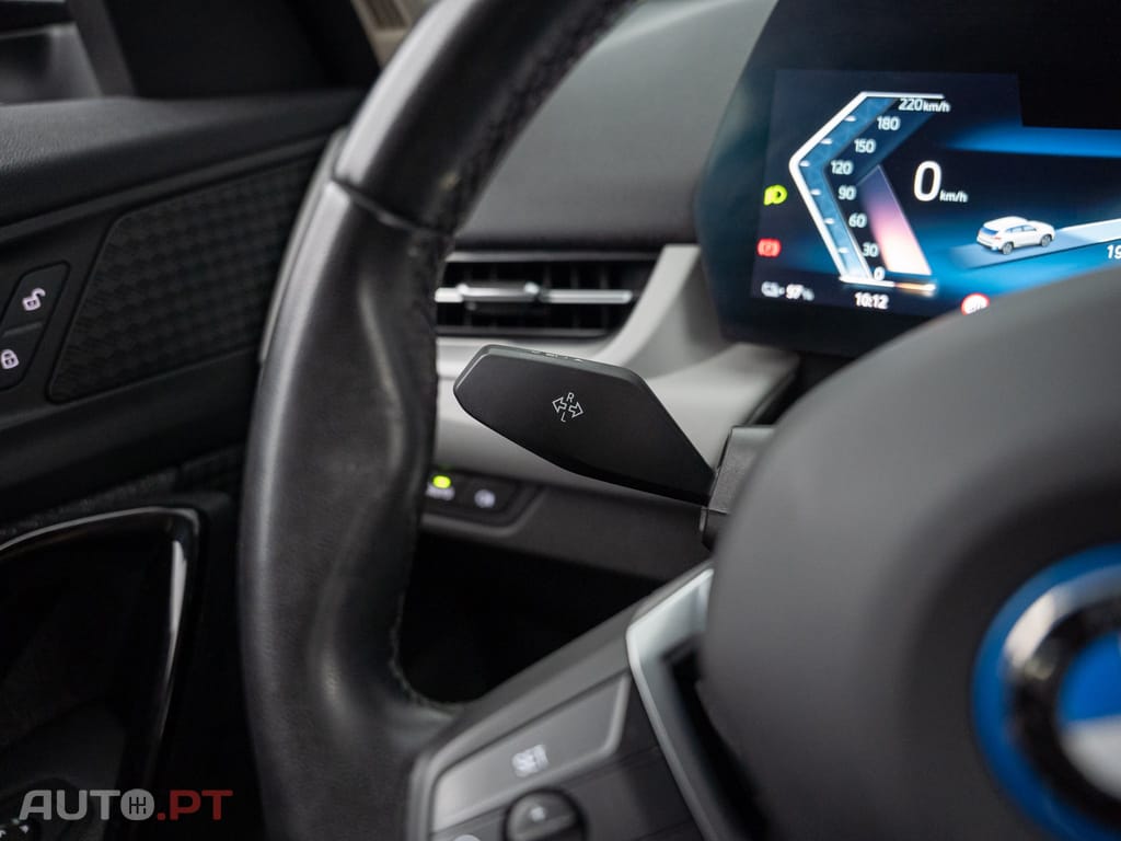 BMW iX1 xDrive30