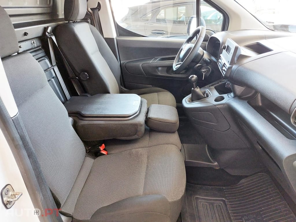 Toyota Proace City 1.5D L1 Comfort - IVA Dedutível