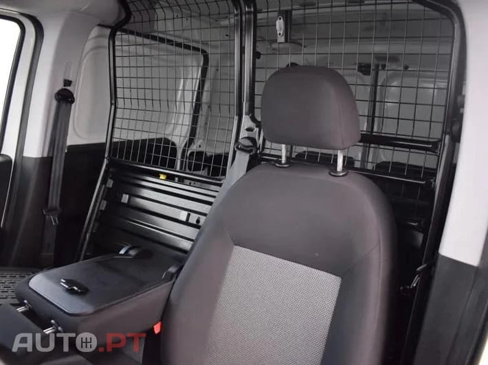 Fiat Doblo Cargo 1.3 M-Jet Easy Van 3L