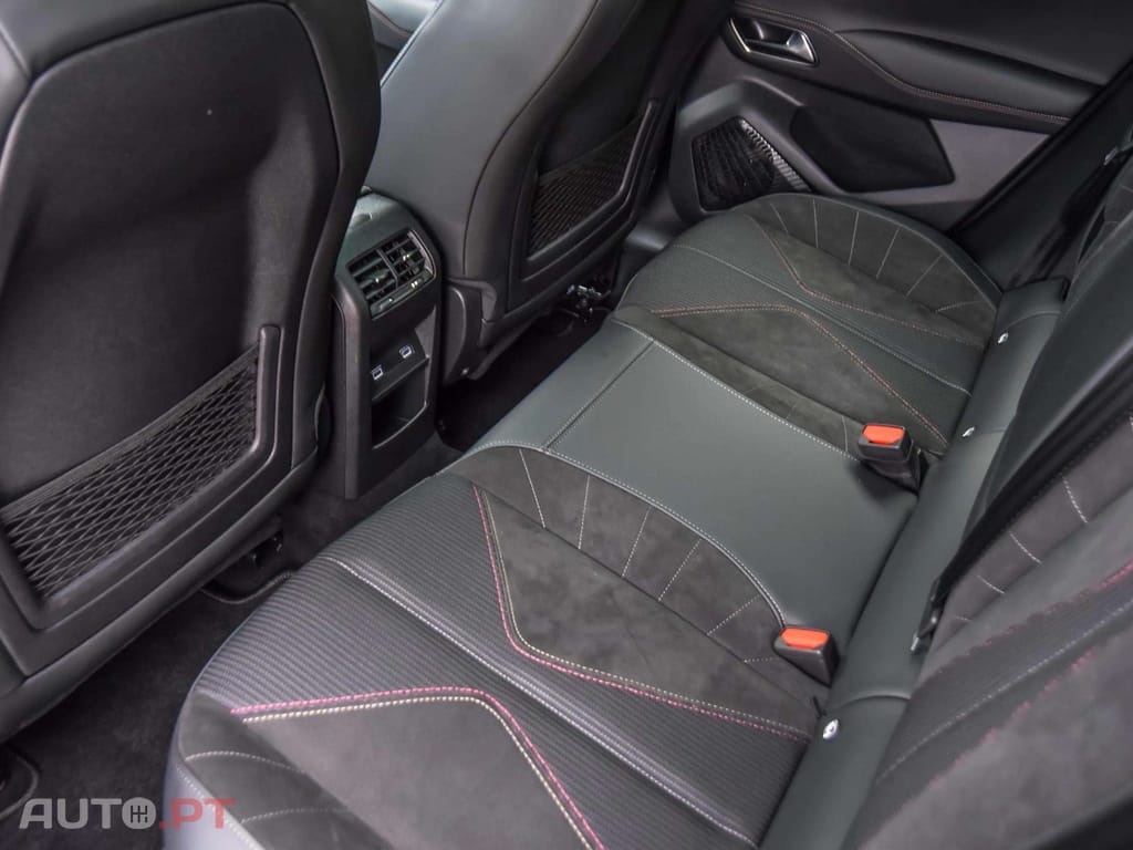 DS DS4 E-Tense Performance Line EAT8