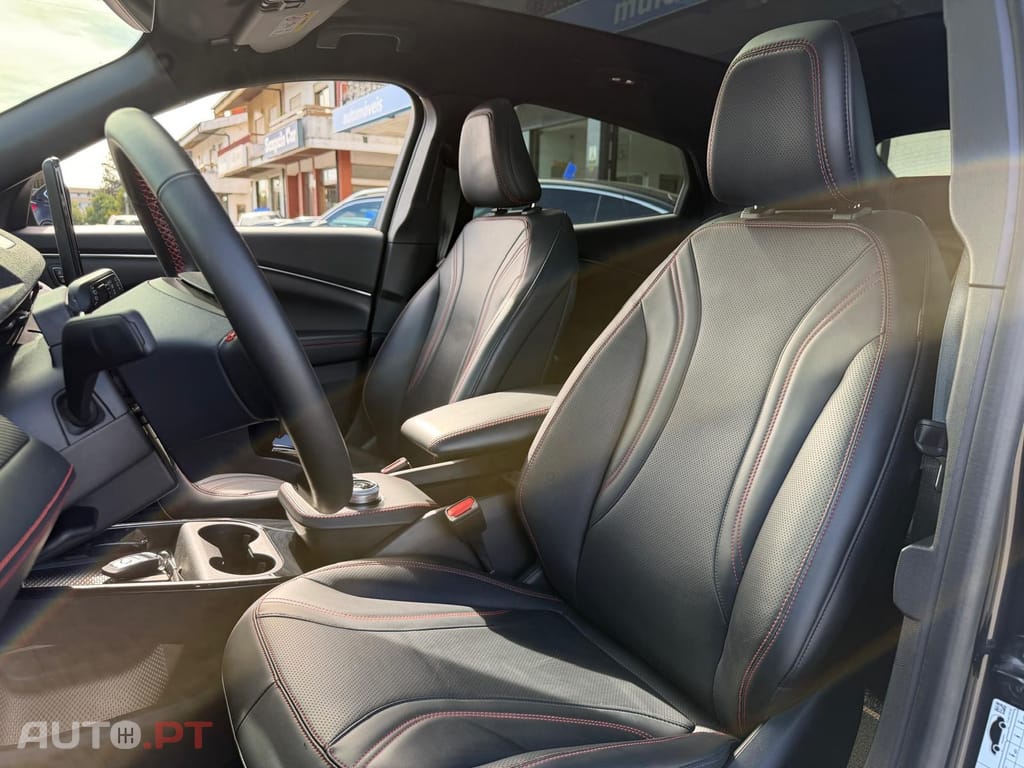Ford Mustang Mach-E 87 kWh Premium AWD
