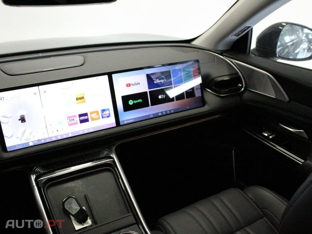 XPeng G9 78.2 kWh Standard Range