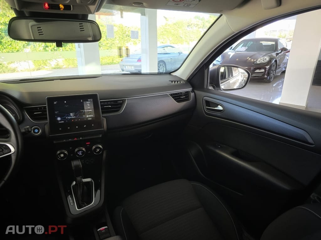 Renault Arkana 1.6 E-Tech Full Hybrid Techno