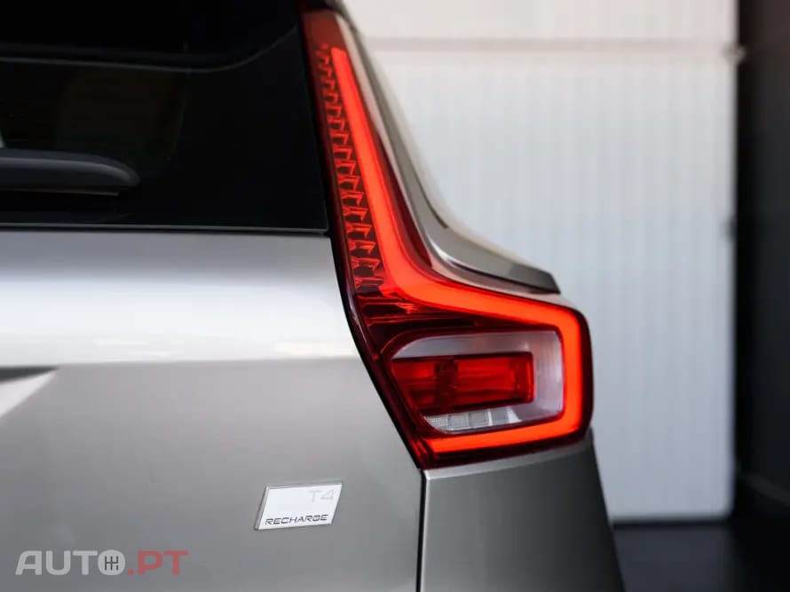 Volvo XC40 1.5 T4 PHEV Core