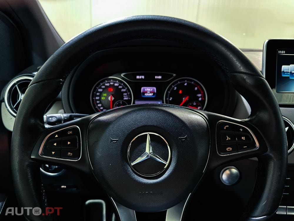 Mercedes-Benz B 180 d Urban