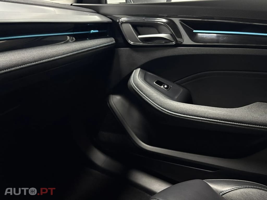 MG MG5 61 kWh Luxury