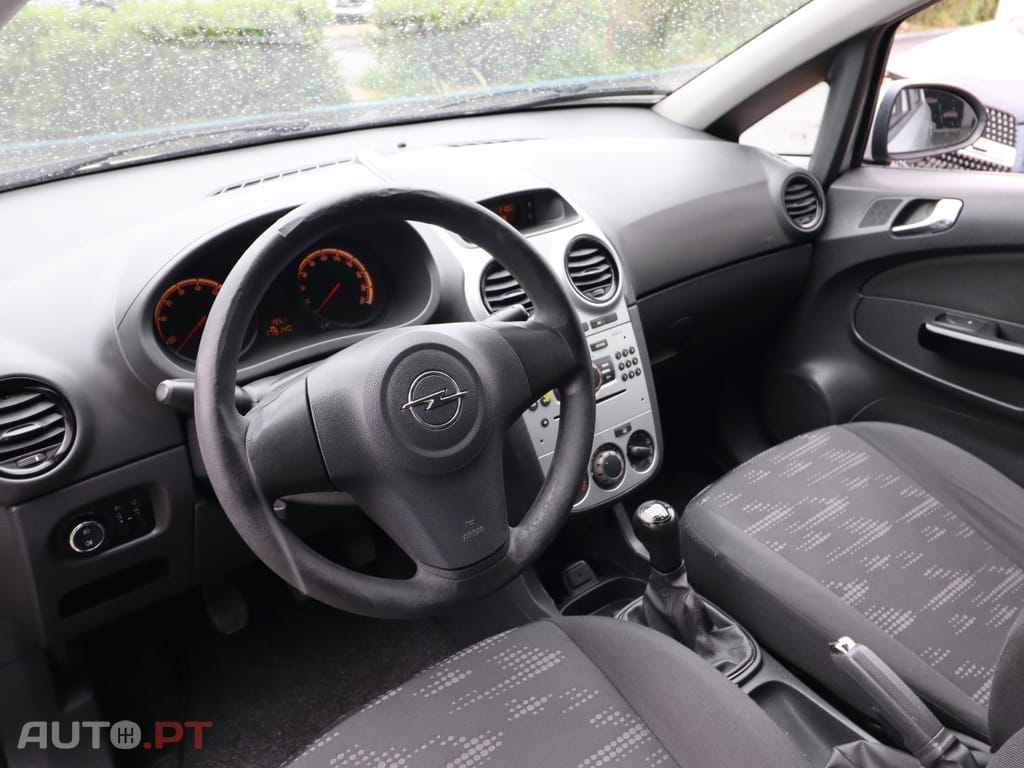 Opel Corsa 1.2 Connect