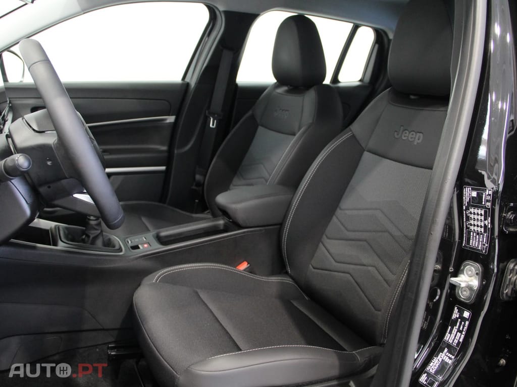 Jeep Avenger 1.2 GSE T3 Altitude