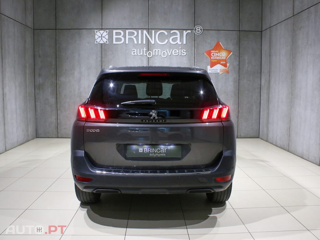 Peugeot 5008 1.2 PureTech Allure EAT8