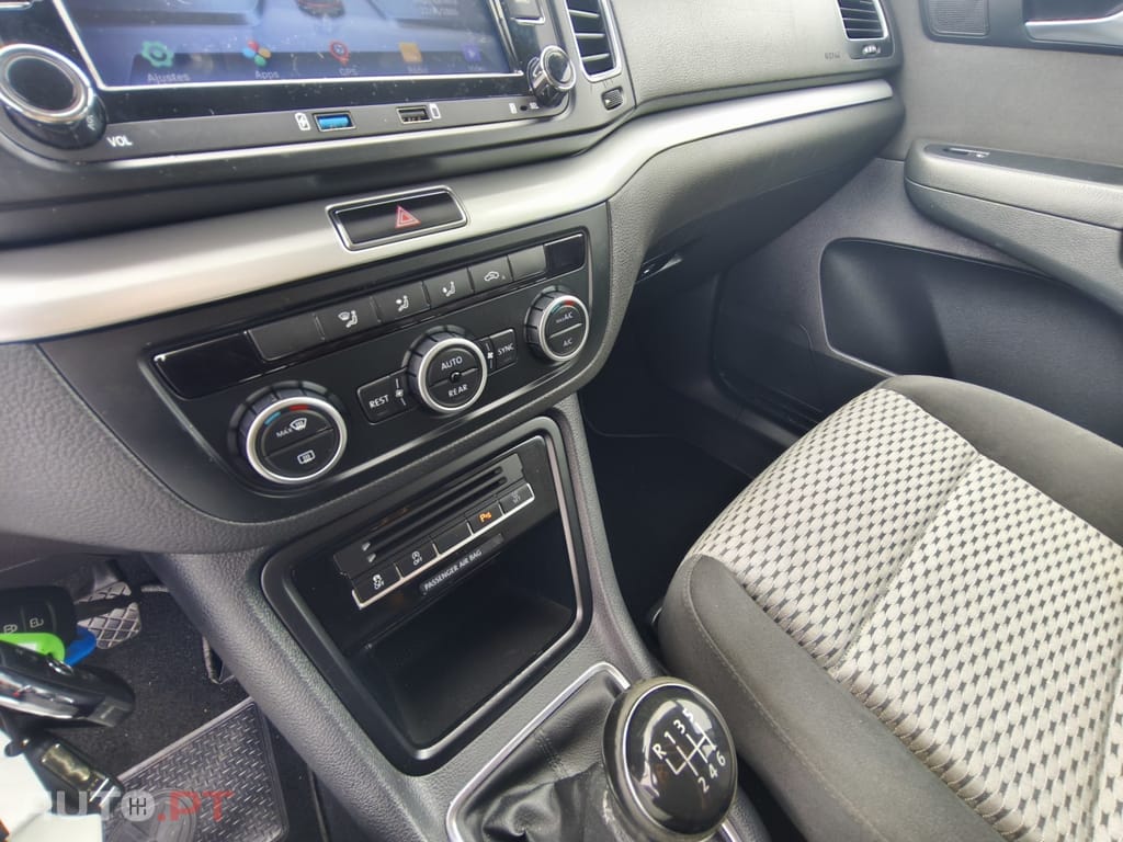 Volkswagen Sharan 2.0 TDI Trendline