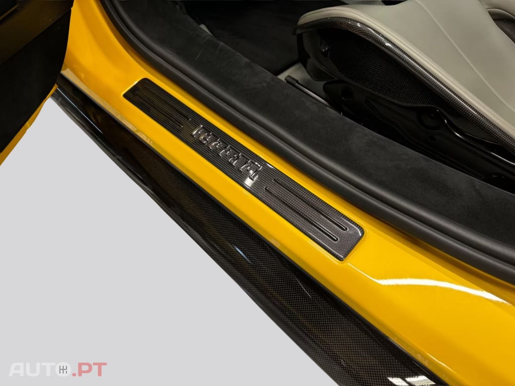 Ferrari 296 GTB GTB I.V.A DEDUTIVEL