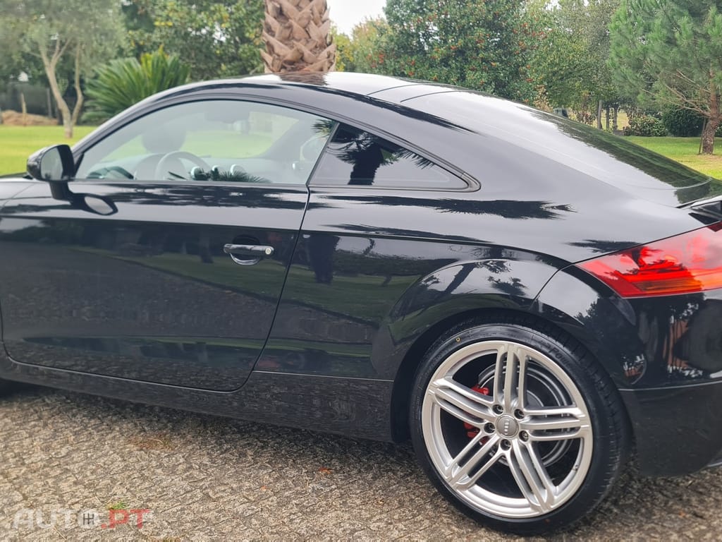Audi TT 1.8 TFSI S-line