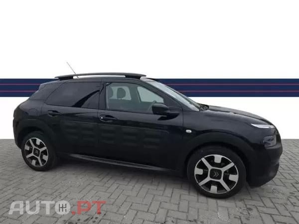 Citroen C4 Cactus 1.2 PureTech Shine Pack