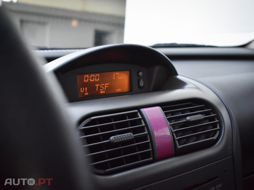 Opel Corsa 1.2 16V Elegance