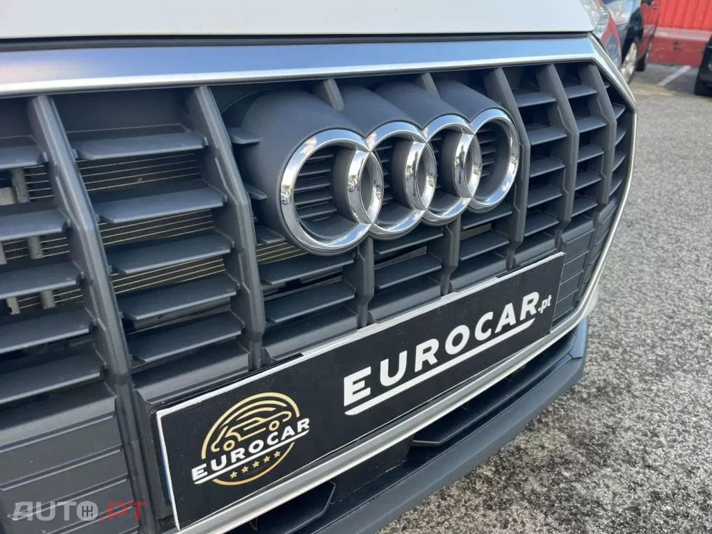 Audi Q3 45 TFSIe S tronic