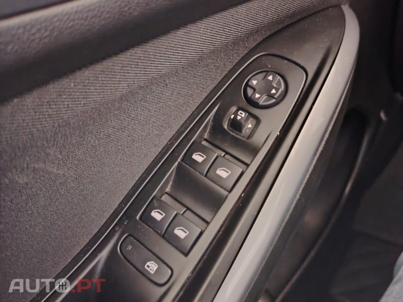 Opel Grandland (X) 130 CV START & STOP  ELEGANCE  1 DONO LIQUIDAÇÃO DE STOCK - PREÇOS PROMOCIONAIS 5 DIAS DE PREÇOS INCRÍVEIS