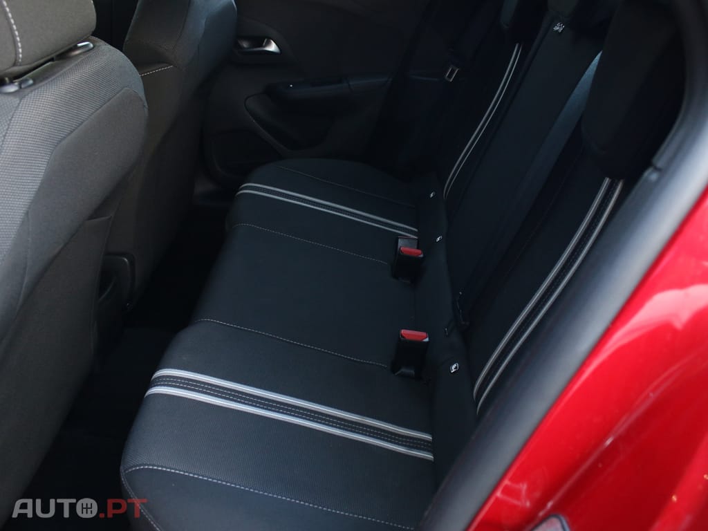 Opel Corsa 1.2 T GS Line