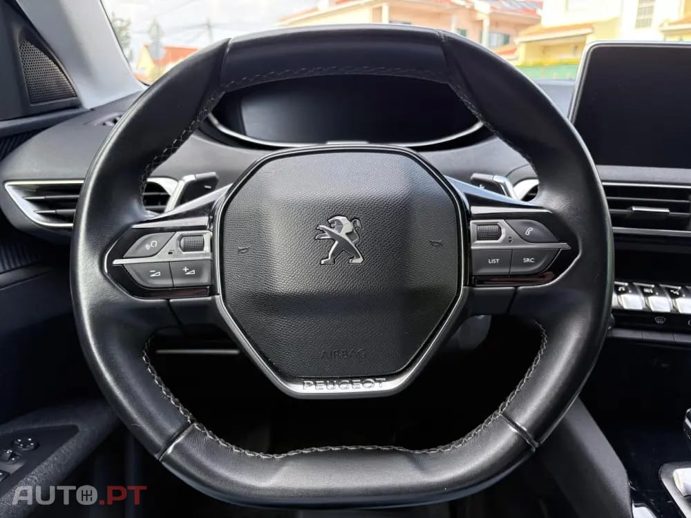 Peugeot 3008 1.2 PureTech Allure EAT8