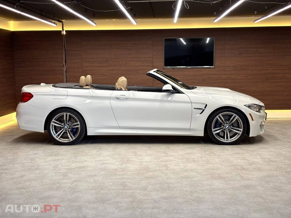 BMW M4 Auto