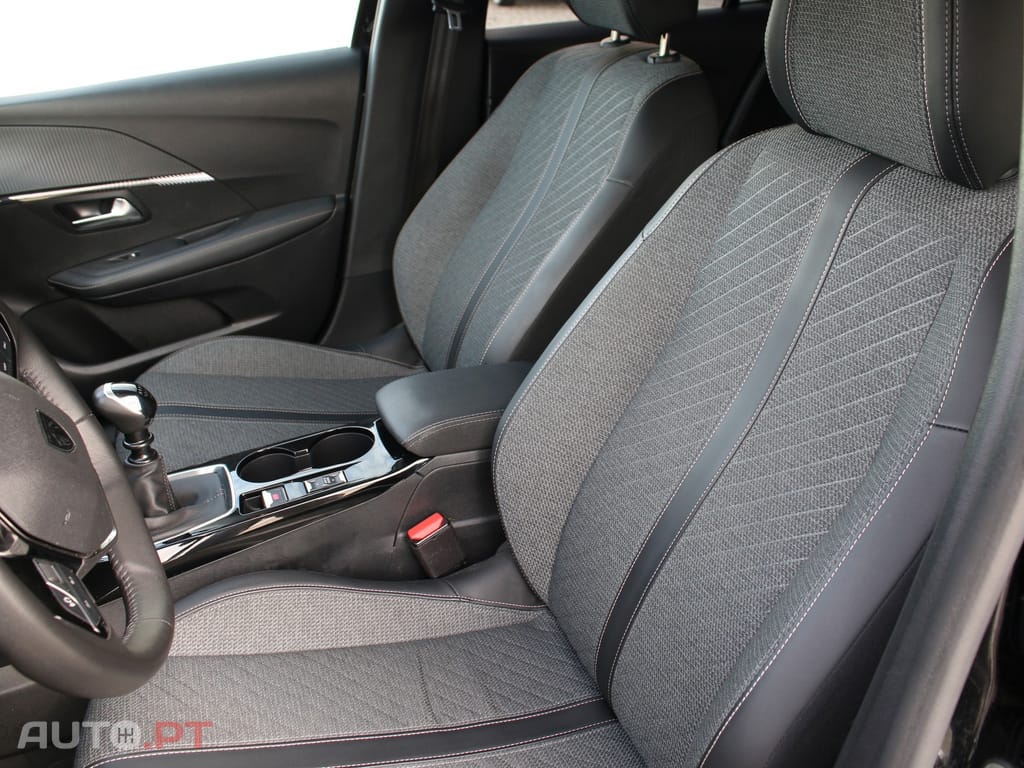 Peugeot 208 1.2 PureTech Allure
