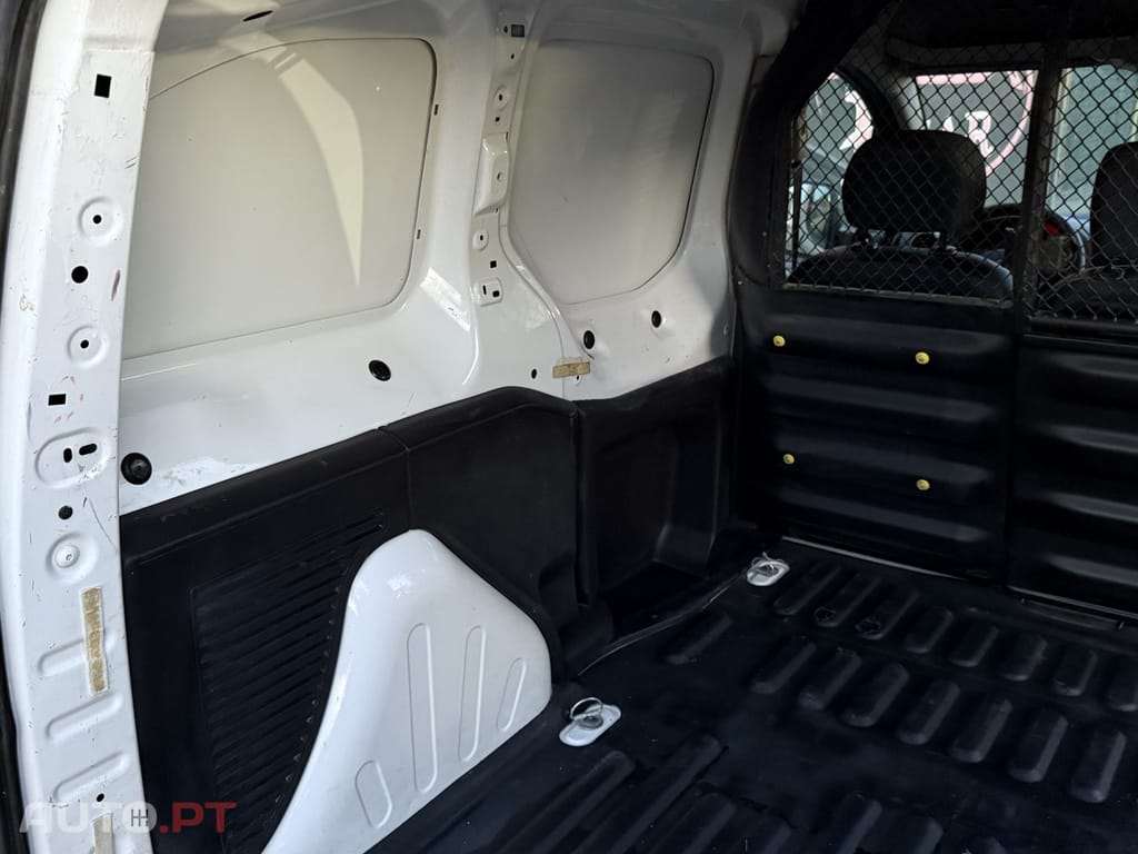 Peugeot Partner 1.6 e-HDi L1 3L