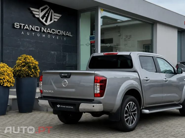 Nissan Navara 2.3 dCi CD 4WD N-Connecta