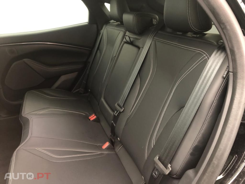 Ford Mustang Mach-E Standard Range