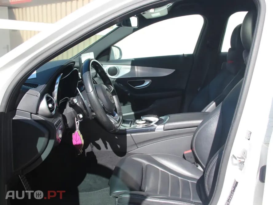 Mercedes-Benz C 220 d 4Matic Station 9G-TRONIC AMG Line