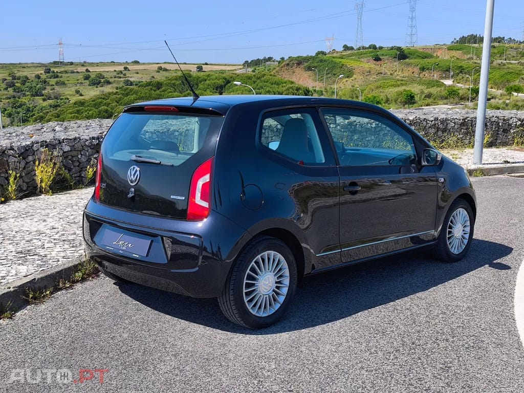 Volkswagen Up! 1.0 BlueMotion High