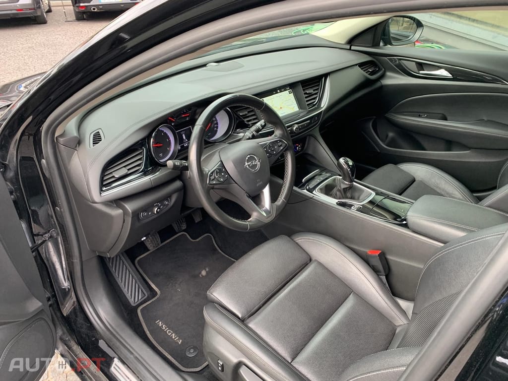 Opel Insignia 1.6 CDTi Dynamic