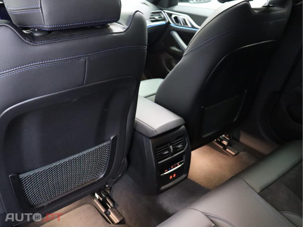 BMW i4 eDrive35i Pack M