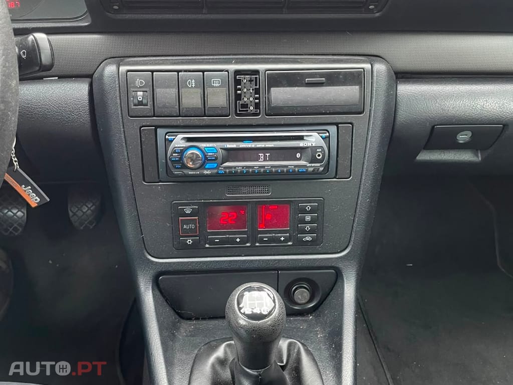 Audi A4 Avant 1.9 TDI Attraction