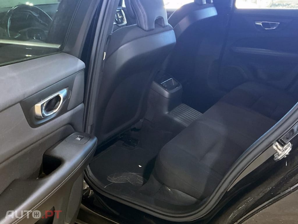 Volvo V60 2.0 T6 AWD TE Inscription Expression