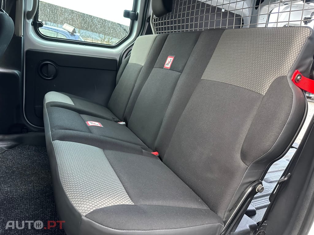 Renault Kangoo 1.5 dCi Maxi Business 5Lug. ligeiro misto