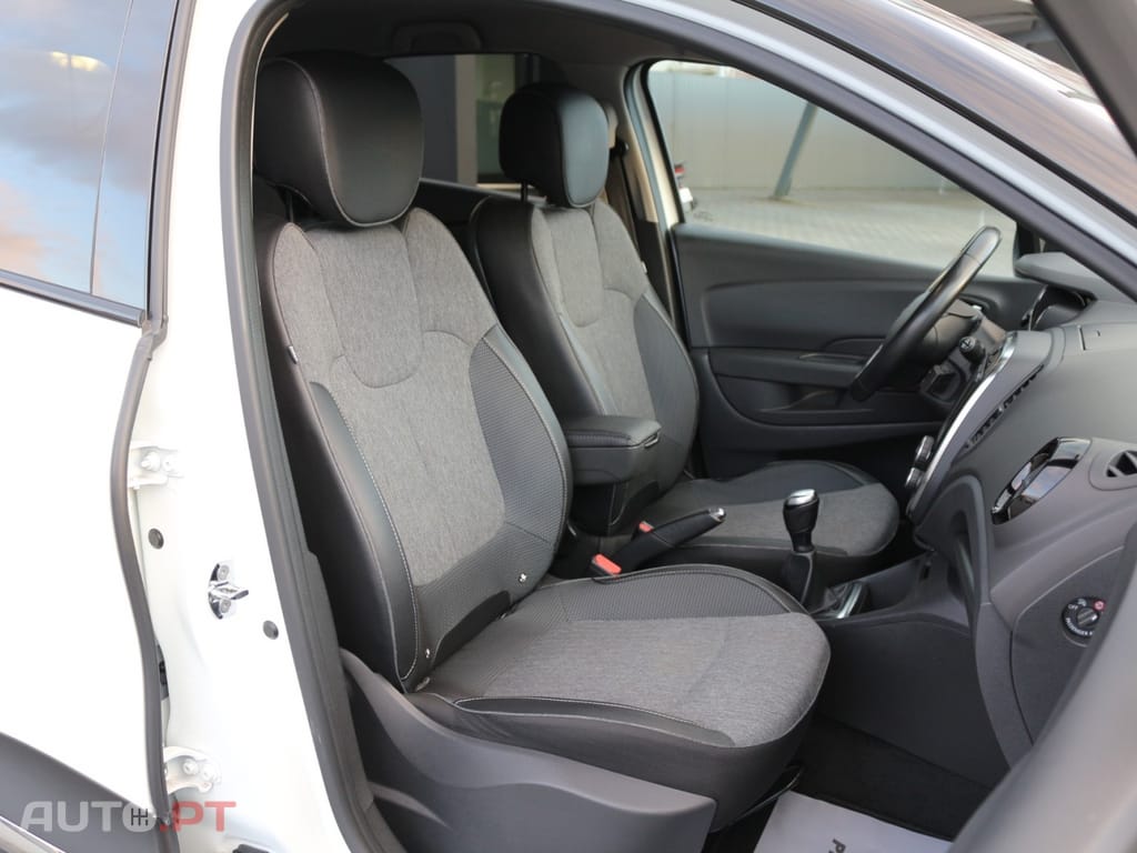 Renault Captur 0.9 TCE Exclusive