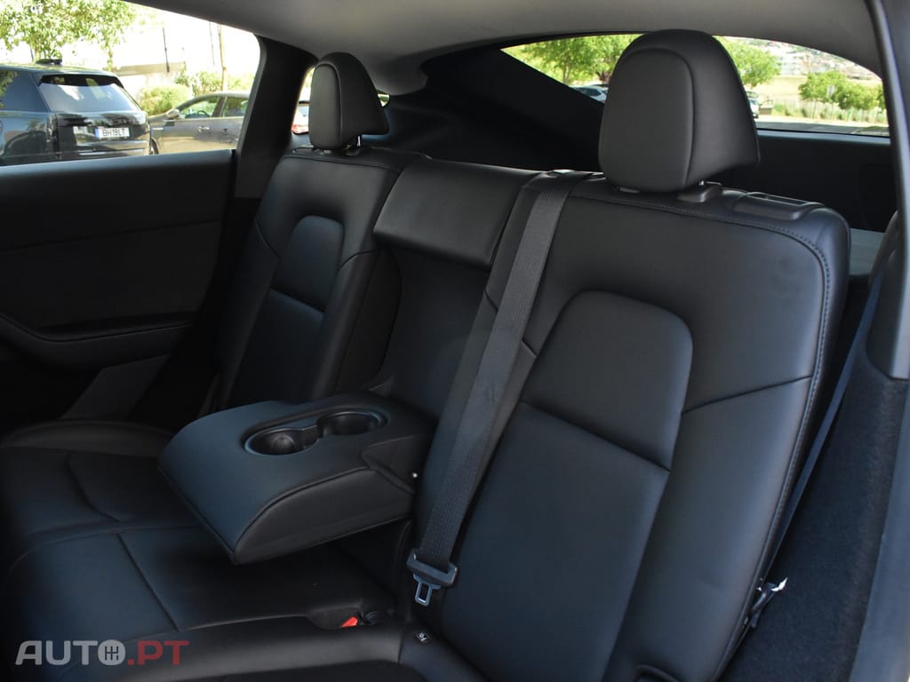 Tesla Model Y Performance Tração Integral