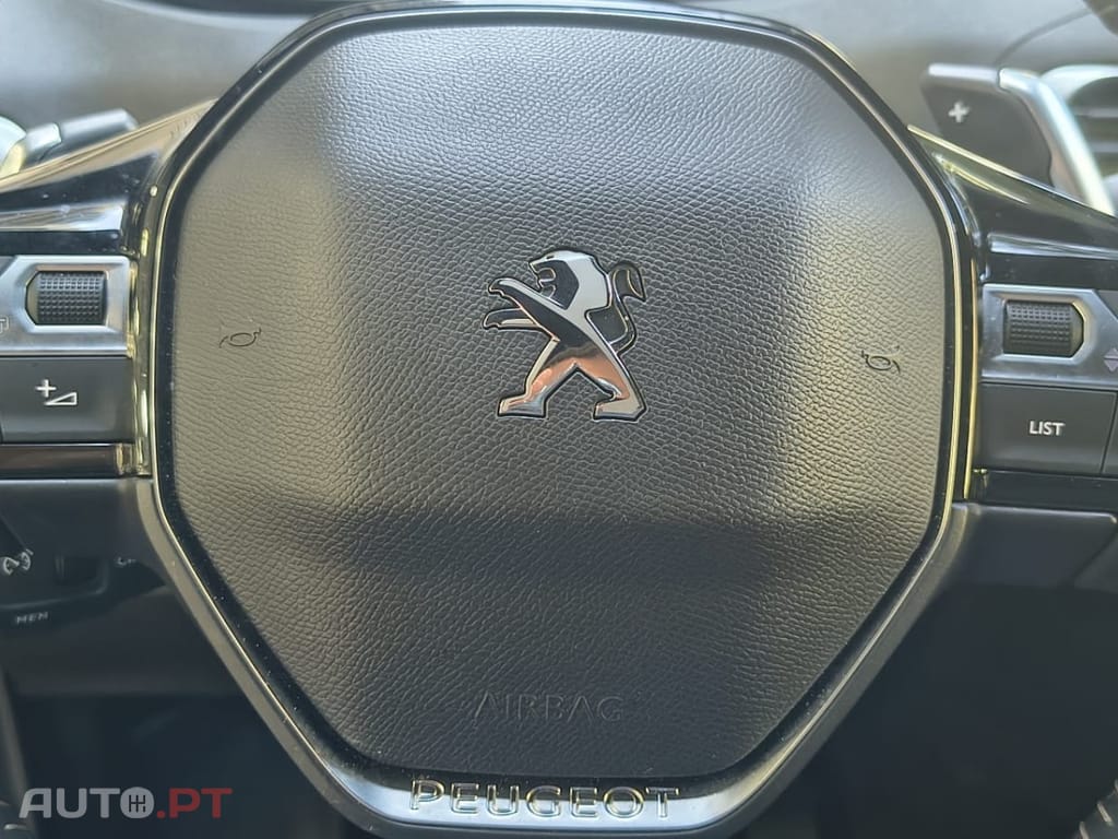 Peugeot 3008 1.2 PureTech Allure Pack EAT8