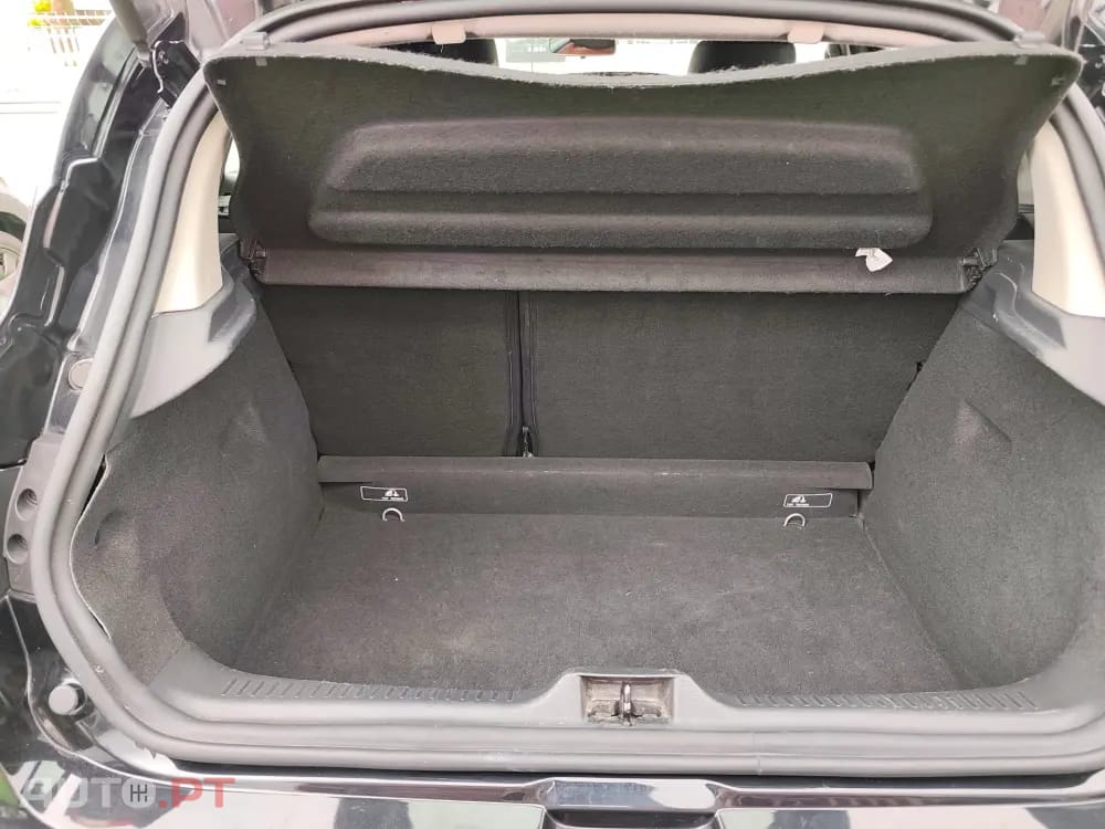 Renault Clio 1.2 16V Confort 130g