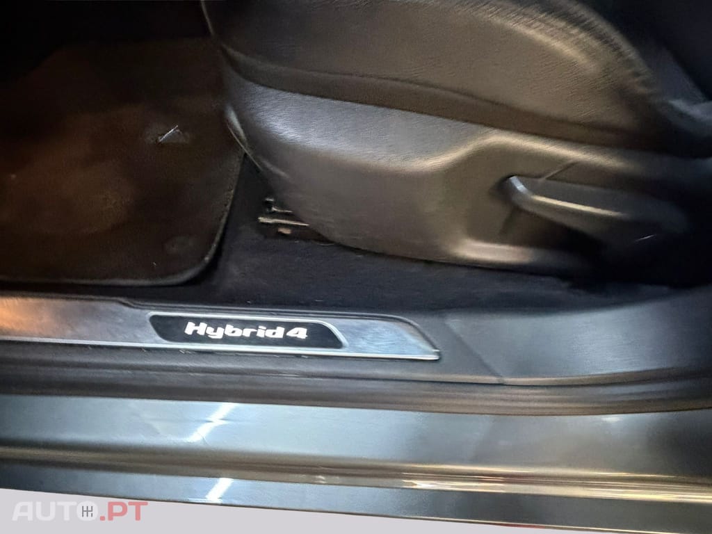 Citroen DS5 2.0 HDi Hybrid4 Business
