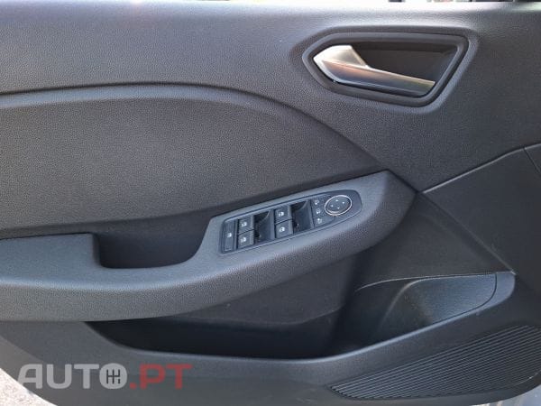 Renault Clio TCe 100 Bi-Fuel Evolution