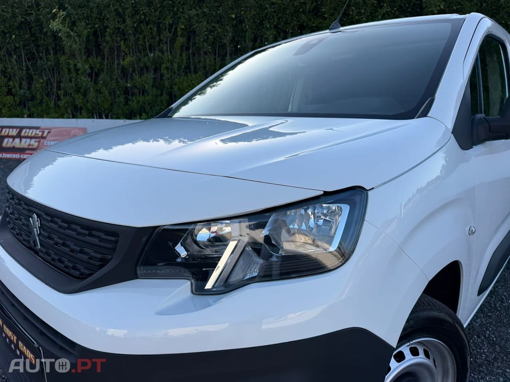 Peugeot Partner 1.5 BlueHDi Asphalt Standard