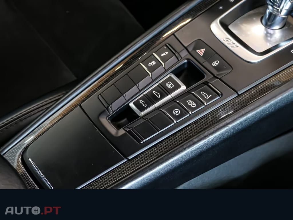 Porsche 911 Carrera 4 S Sport