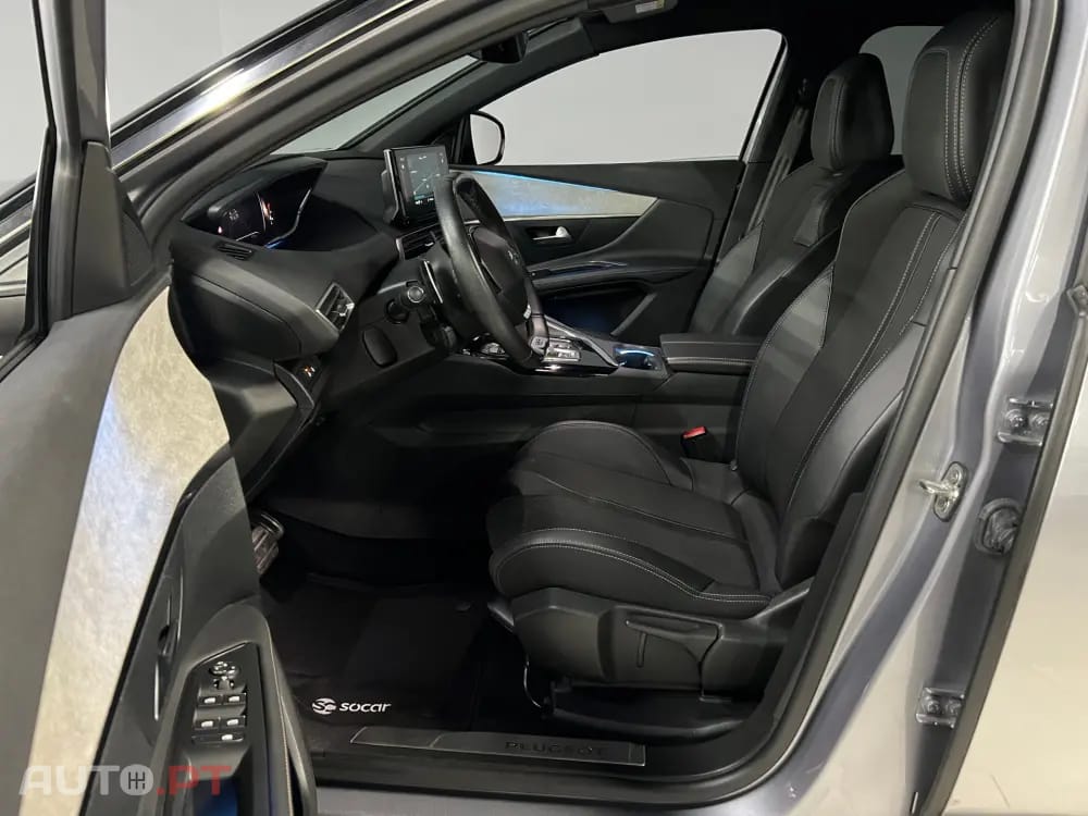 Peugeot 3008 1.6 Hybrid GT Pack e-EAT8