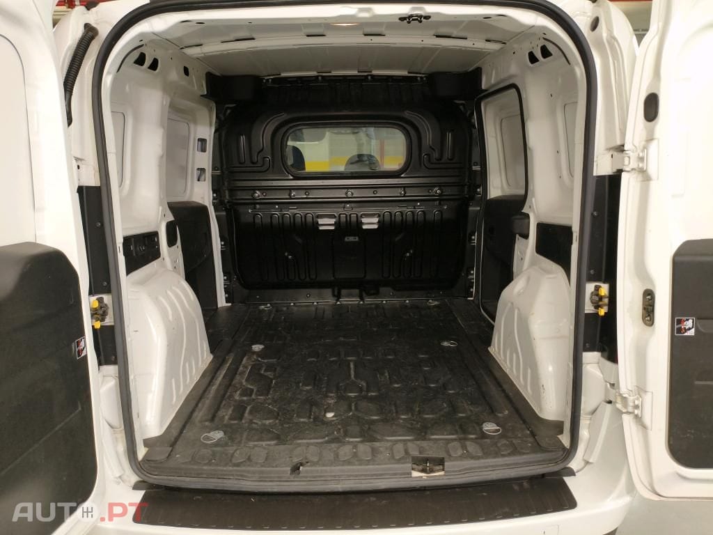 Fiat Doblo DOBLO CARGO 1.6 MJ SX 3L