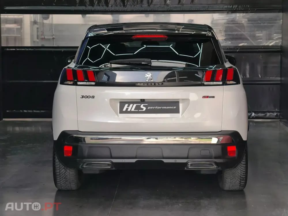 Peugeot 3008 1.5 BlueHDi Crossway EAT8