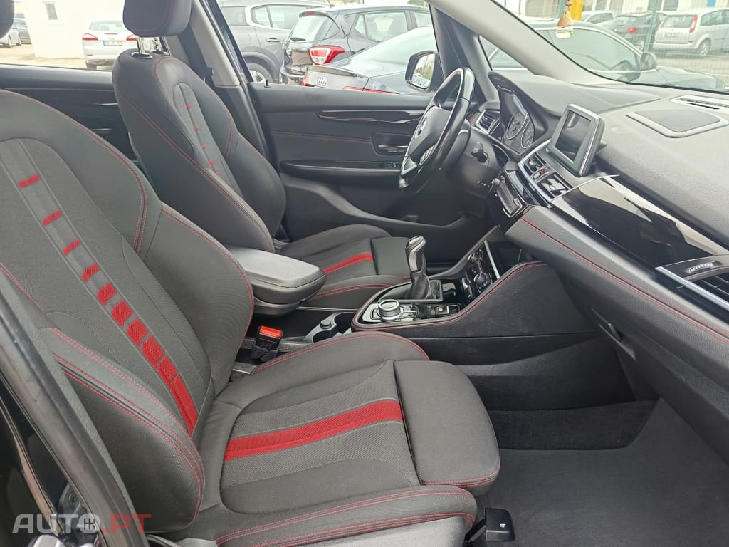 BMW 218 i Coupe Line Sport