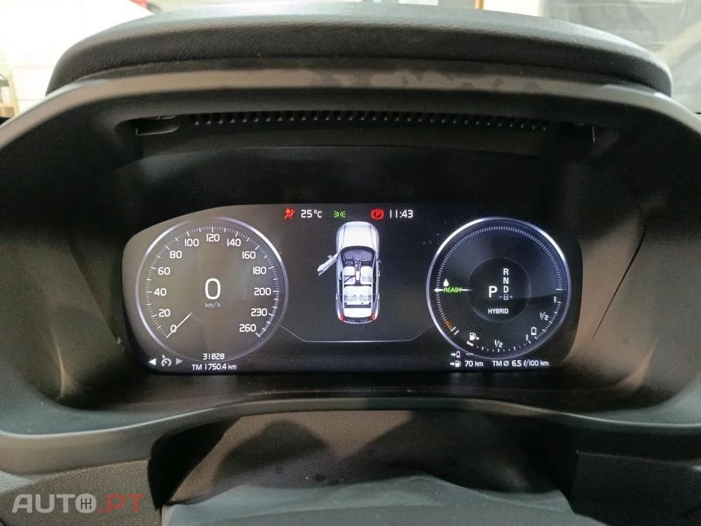 Volvo XC40 1.5 T4 PHEV Core